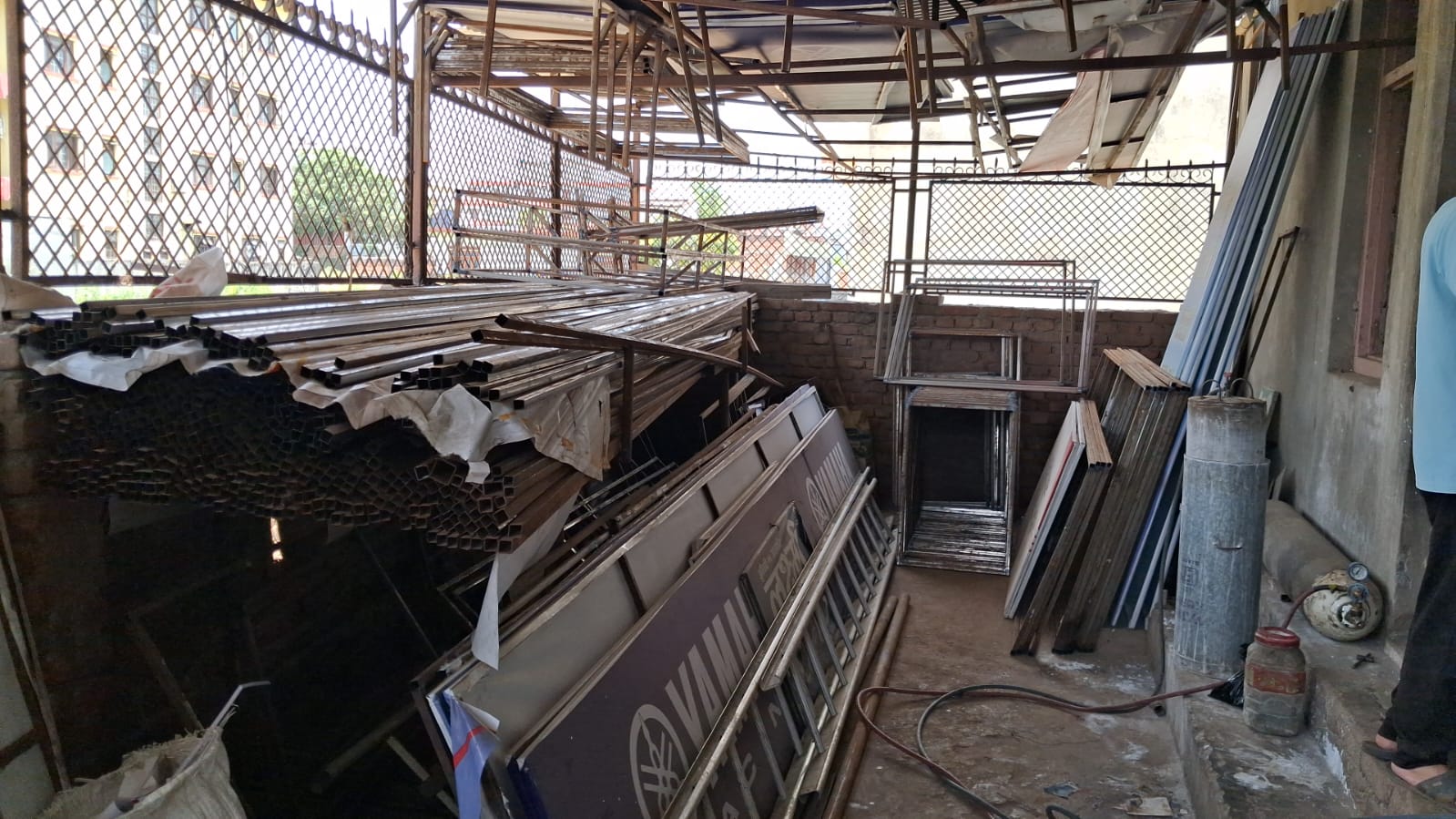 Front shop